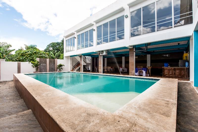 酒店 Modern Peak Suites & Resorts By Oyo Rooms