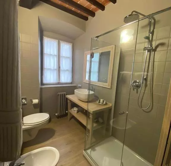 Cortona Resort & Spa