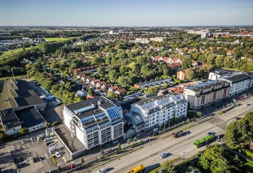 First Hotel Planetstaden