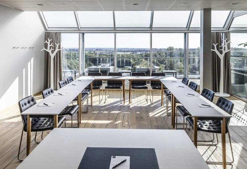 First Hotel Planetstaden