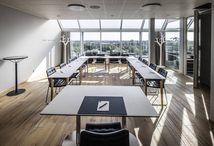 First Hotel Planetstaden