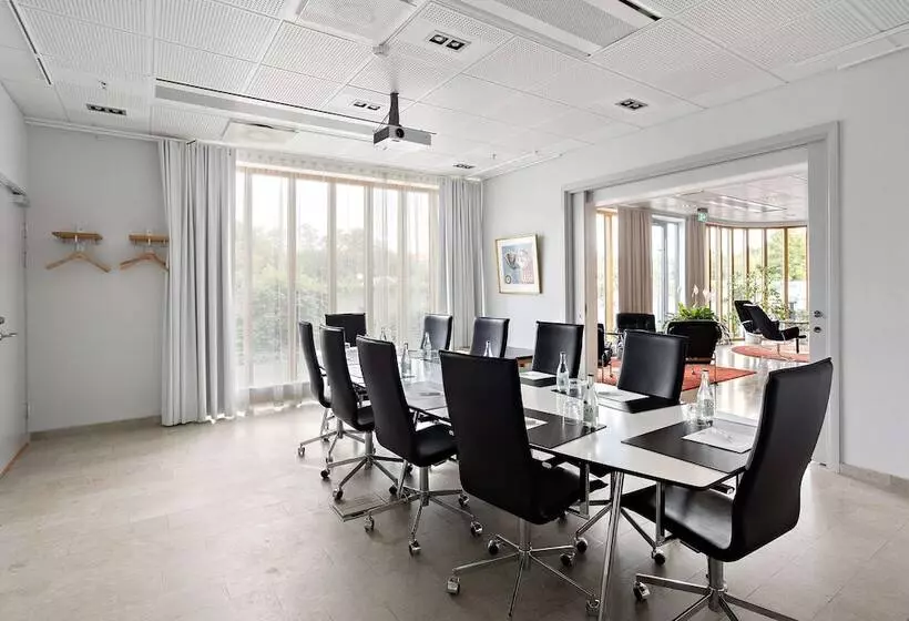 First Hotel Planetstaden