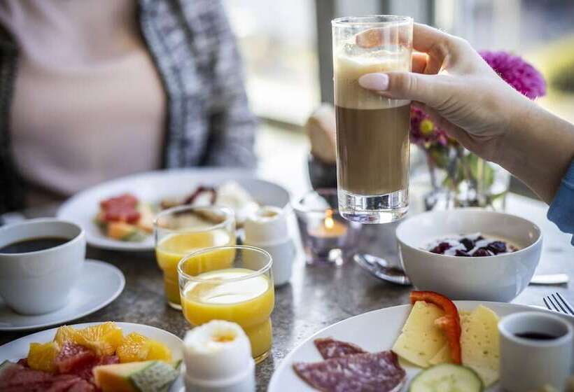 First Hotel Planetstaden