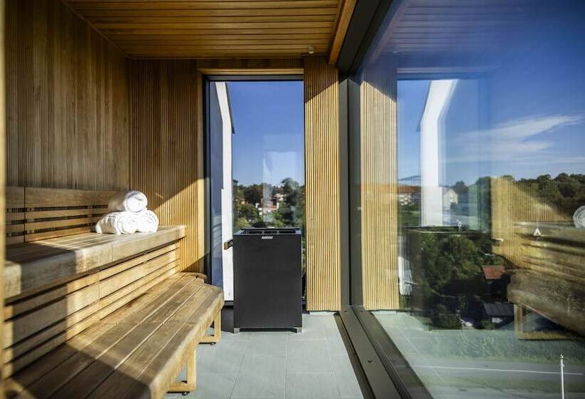 First Hotel Planetstaden