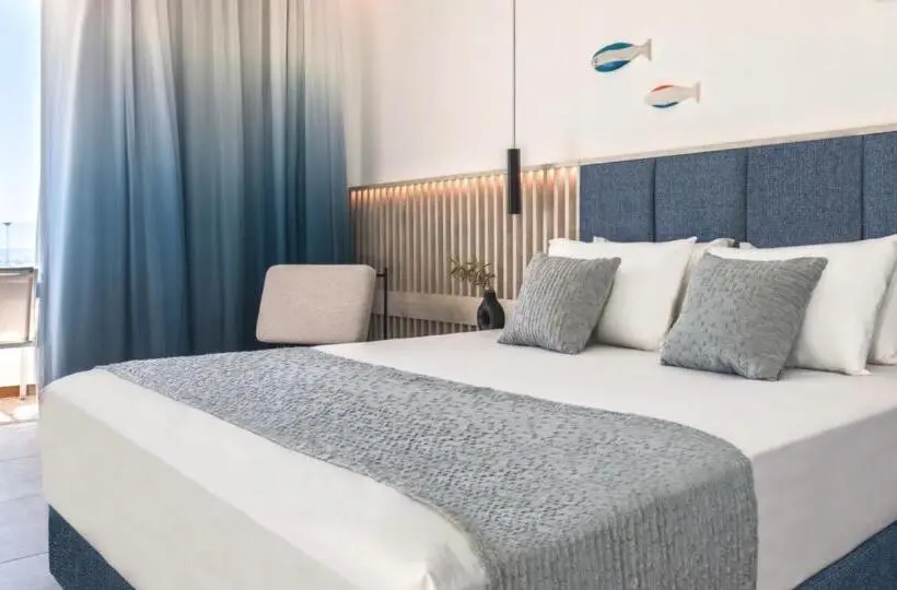 Hotelli Blue Sea Beach Resort