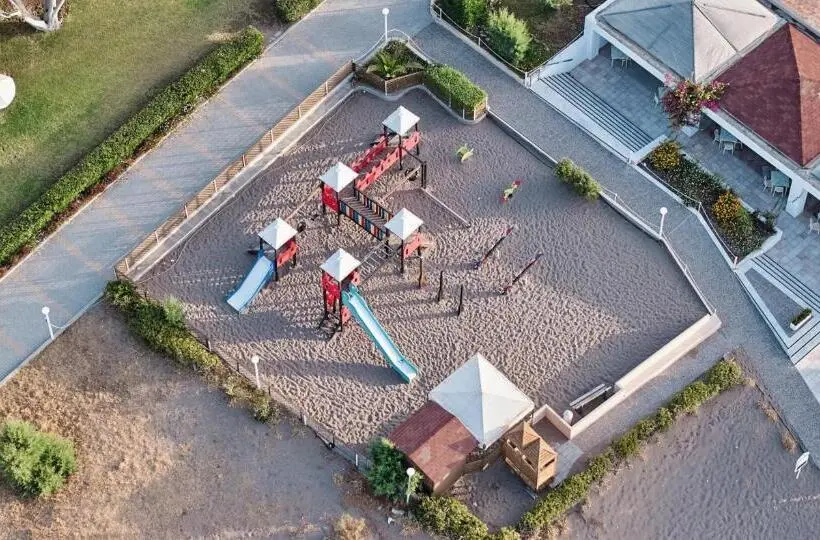 Hotelli Blue Sea Beach Resort