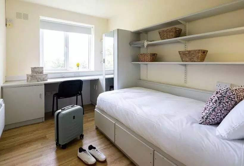 Отель Corrib Village Rooms University Of Galway