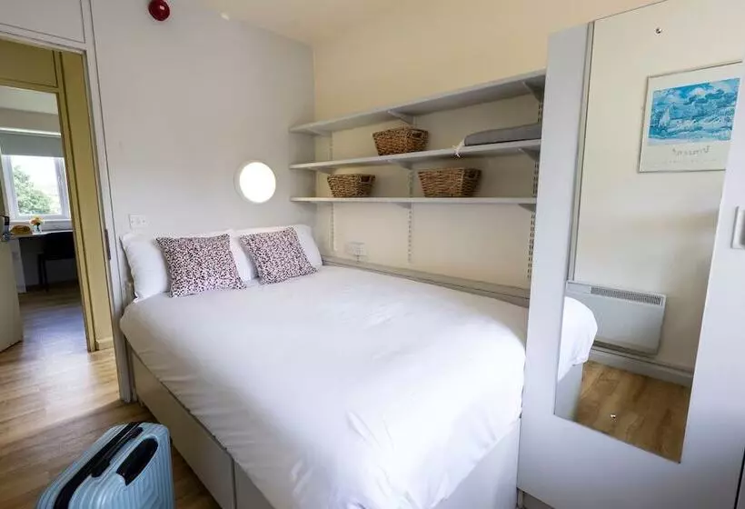 Отель Corrib Village Rooms University Of Galway