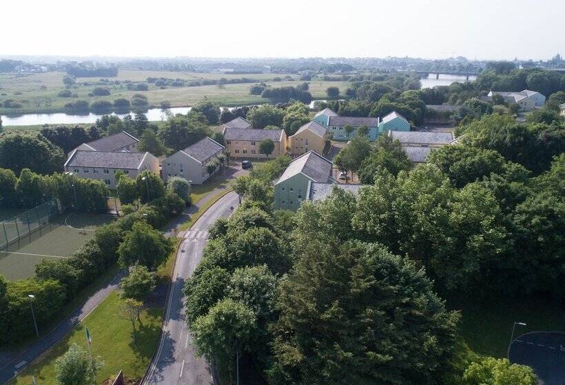 호텔 Corrib Village Rooms University Of Galway