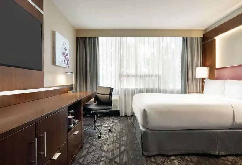 酒店 Doubletree By Hilton Toronto Airport West