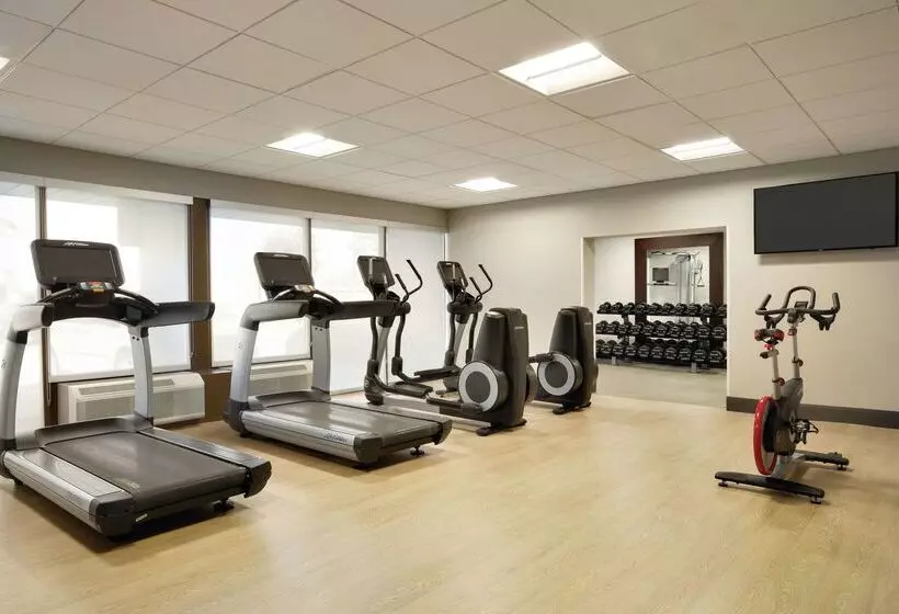 酒店 Doubletree By Hilton Toronto Airport West