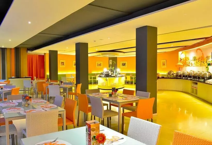 酒店 Aloft Bali Kuta Beachwalk