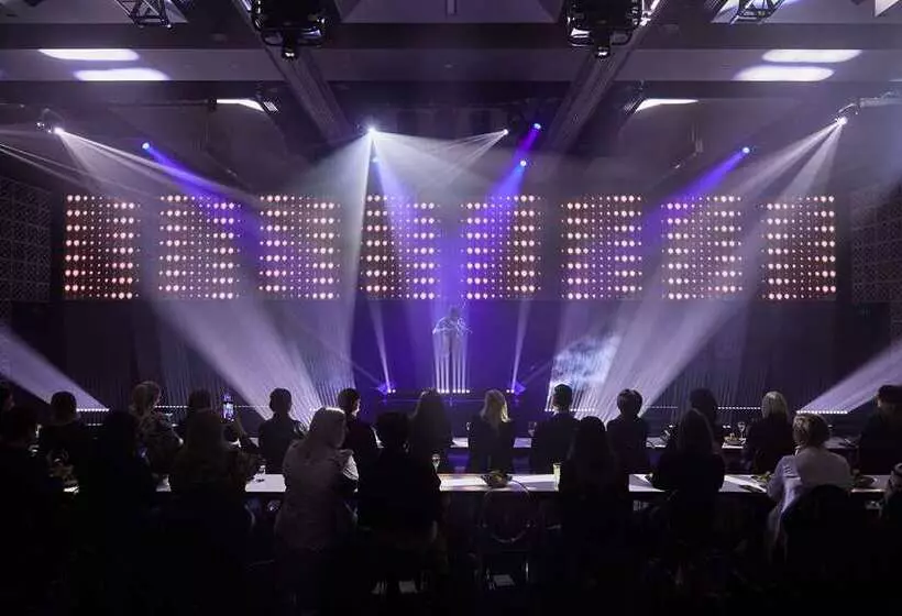 בית מלון כפרי Hilton Sydney