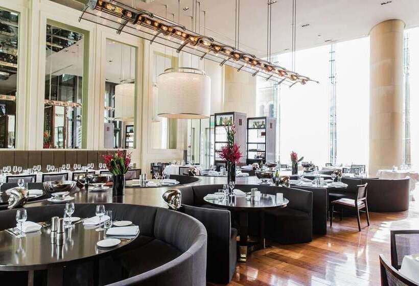 בית מלון כפרי Hilton Sydney