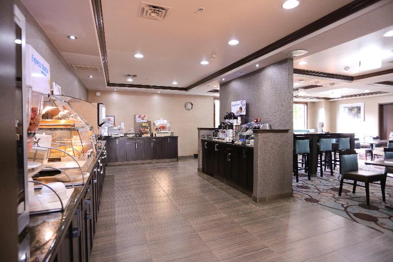 Holiday Inn Express Hotel & Suites Vernon, An Ihg