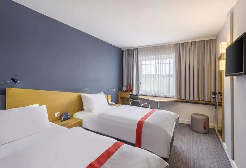 בית מלון כפרי Holiday Inn Express Cologne Troisdorf, An Ihg