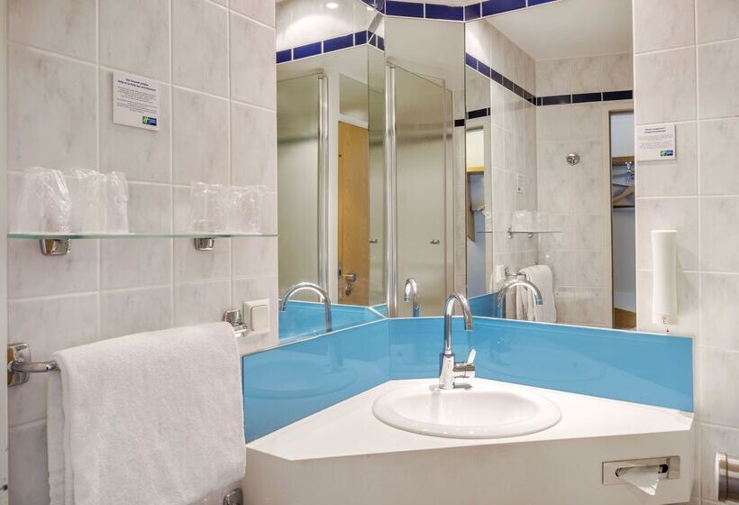 호텔 Holiday Inn Express Cologne Troisdorf, An Ihg