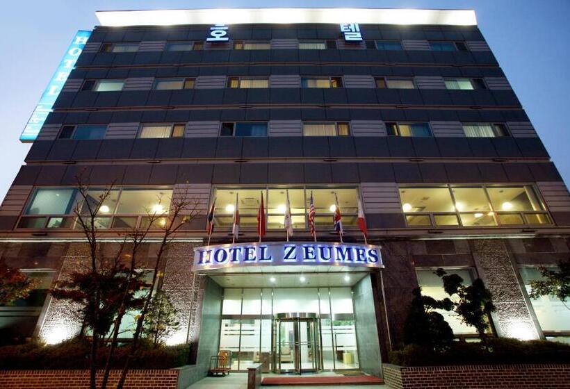 Incheon Airport Hotel Zeumes
