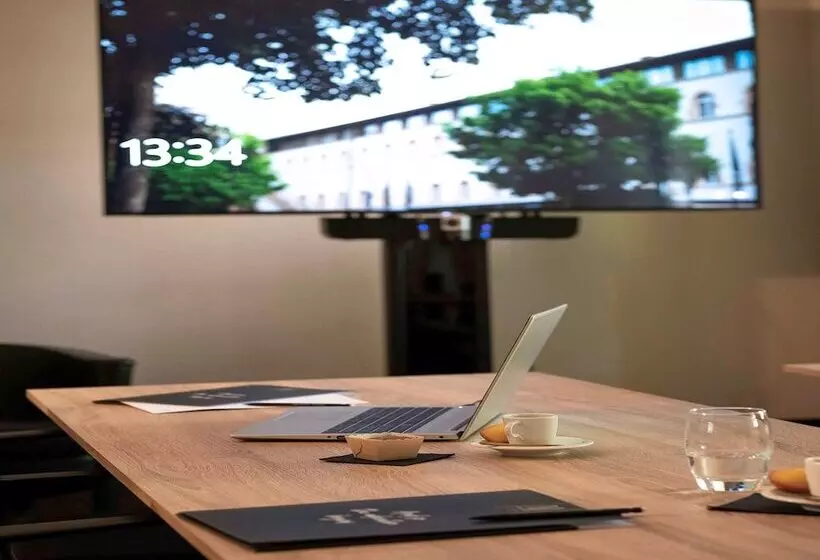 ホテル La Citadelle Metz Mgallery