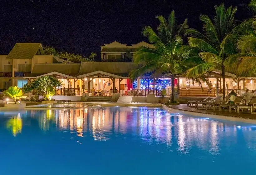 هتل Le Peninsula Bay Beach Resort & Spa