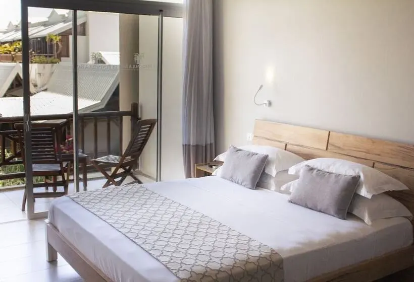 هتل Le Peninsula Bay Beach Resort & Spa