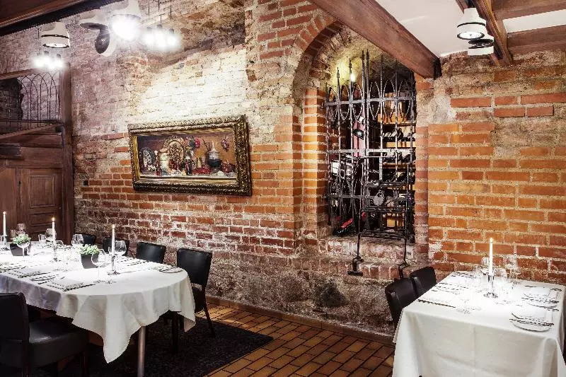 هتل Mabre Residence