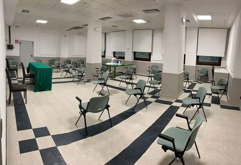 Отель Mamiani & Relaxing Spa Urbino