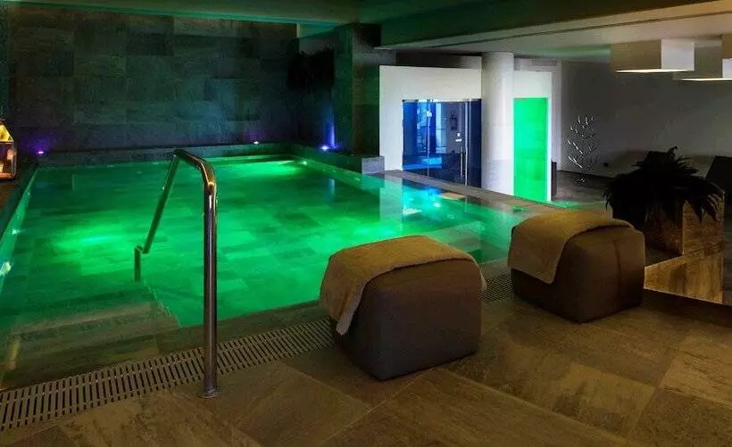 Отель Mamiani & Relaxing Spa Urbino