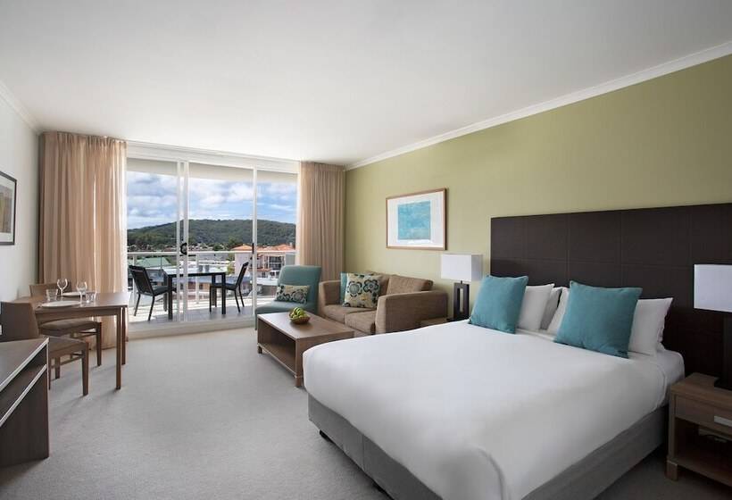 בית מלון כפרי Mantra Ettalong Beach