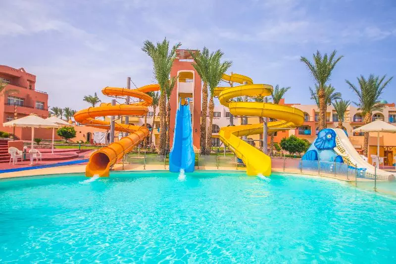 هتل Nubian Village, Families And Couples Only