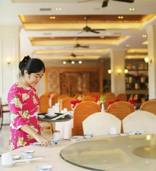 Hotel Palm Beach Resort & Spa