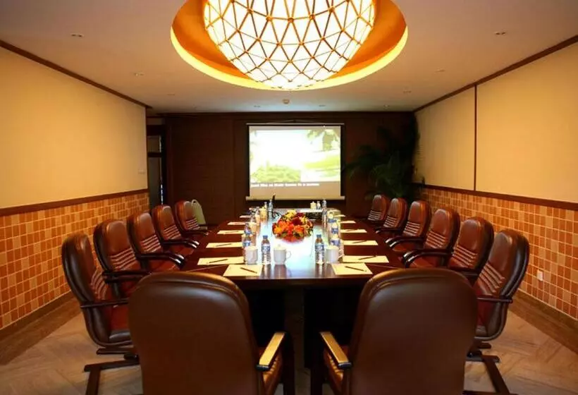 Hotel Palm Beach Resort & Spa