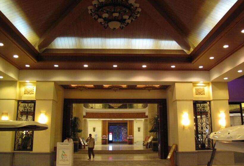 Hotel Palm Beach Resort & Spa