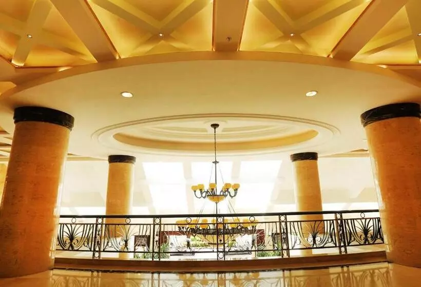 Hotel Palm Beach Resort & Spa