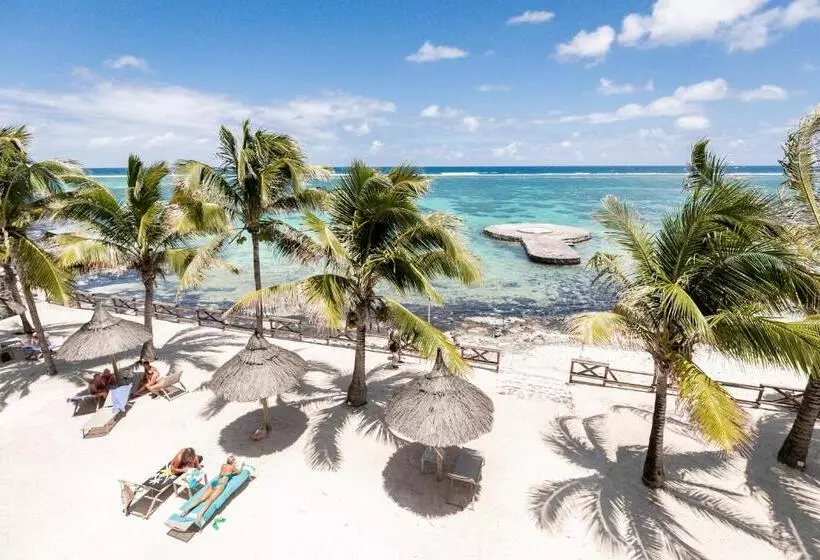 هتل Le Peninsula Bay Beach Resort & Spa