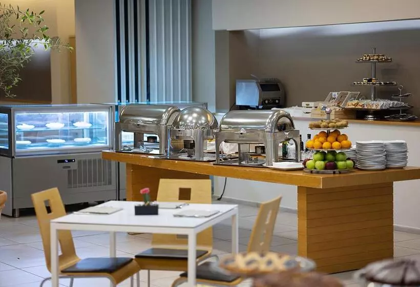 Отель Precise House Montaperti Siena