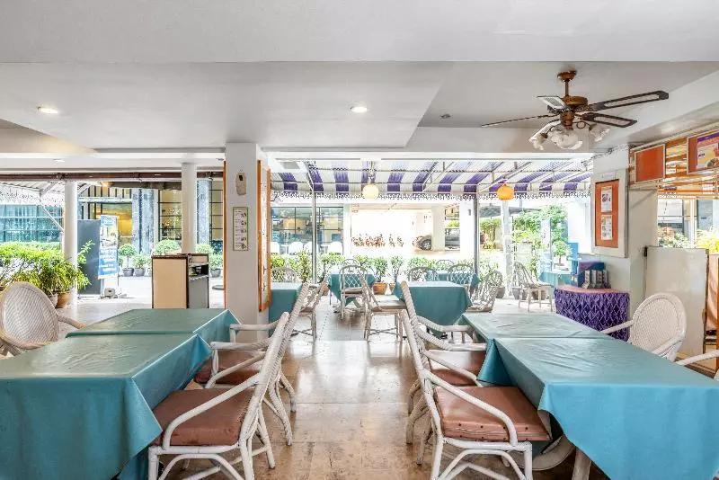 호텔 Sawasdee Seaview, Pattaya