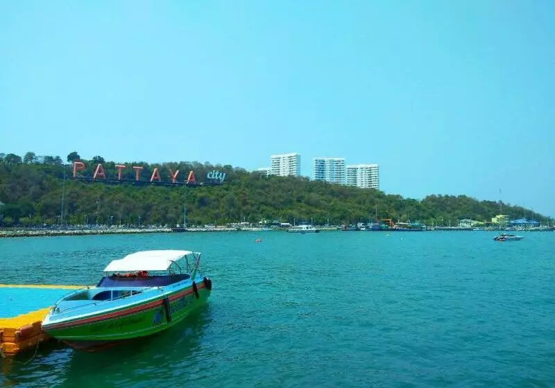 호텔 Sawasdee Seaview, Pattaya
