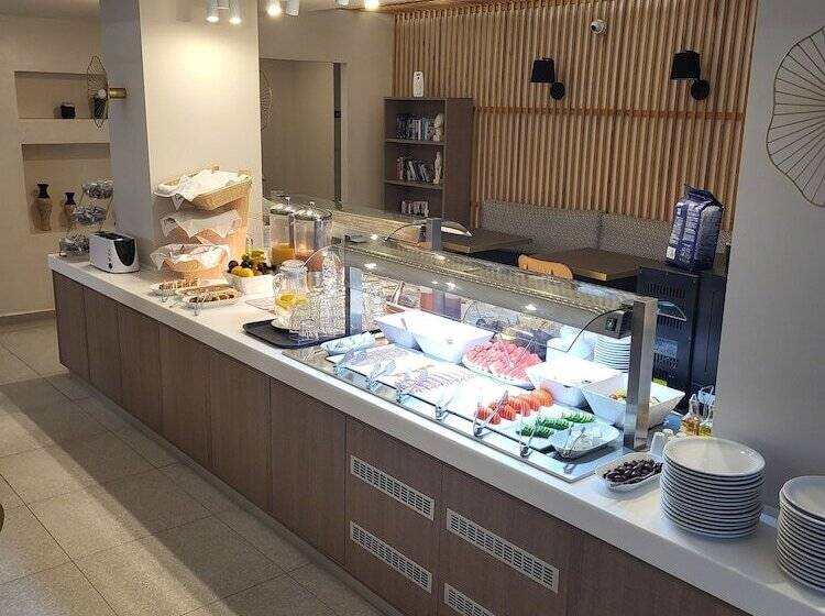 Отель Sellada Beach