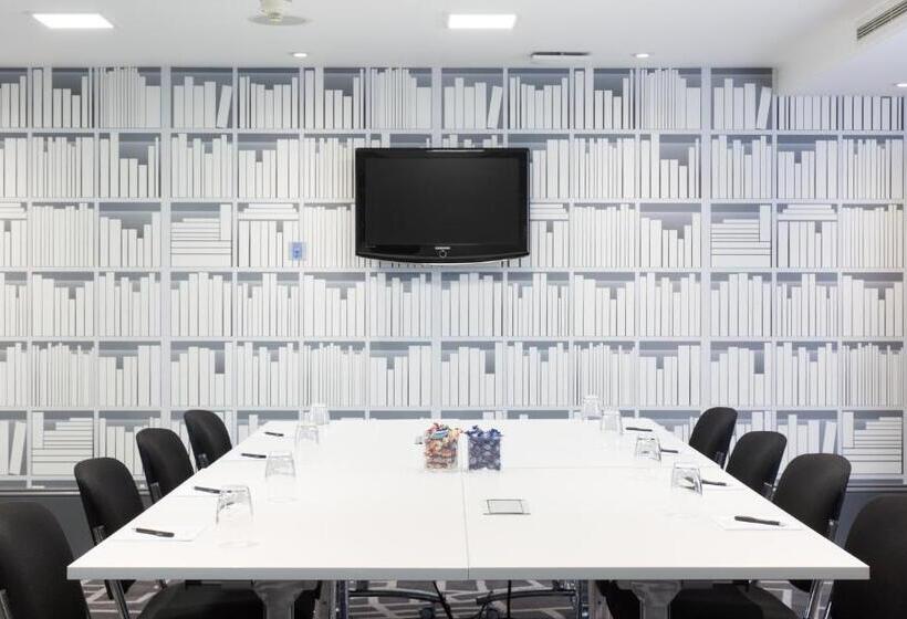 Village Hotel Birmingham Walsall