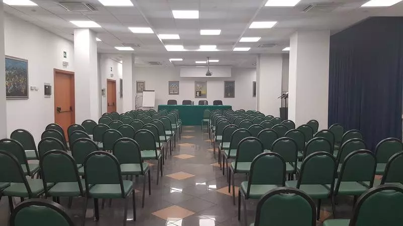 Marina Palace Hotel & Congress Hall