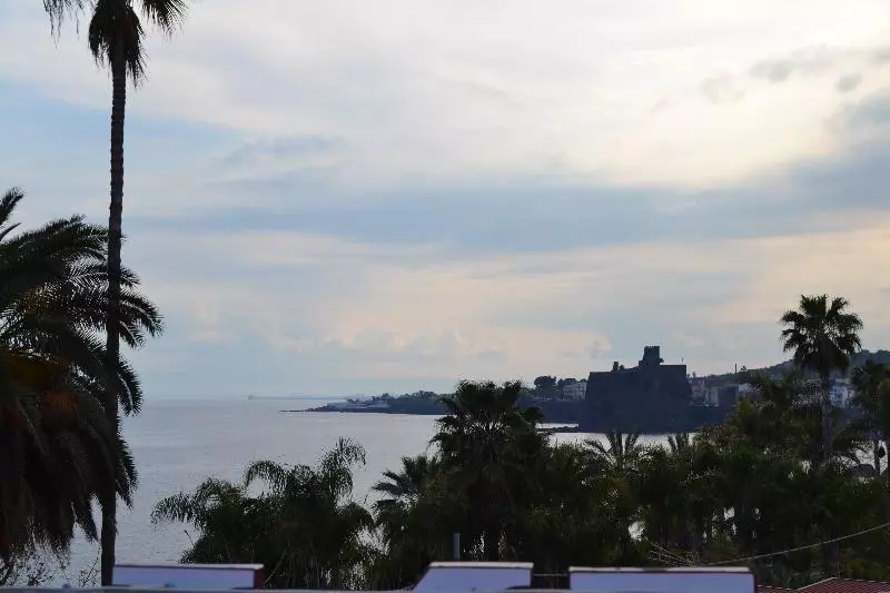 Marina Palace Hotel & Congress Hall