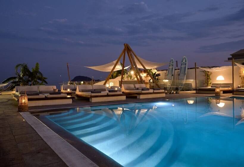 ホテル Gardelli Resort