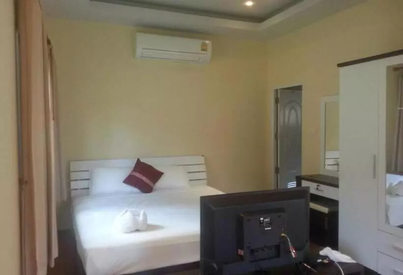 Hotelli Khanom Garden Suite