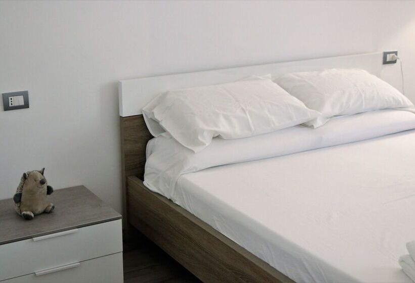 Bed and Breakfast Tomely's House