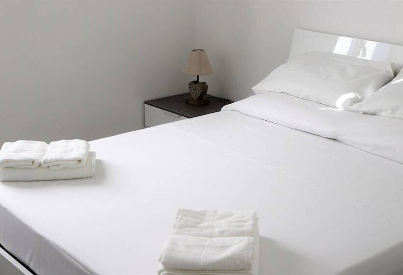 Bed and Breakfast Tomely's House