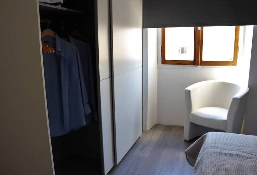 Bed and Breakfast Tomely's House