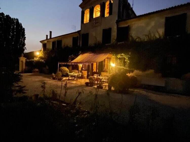 مبيت وإفطار Villa Gradenigo