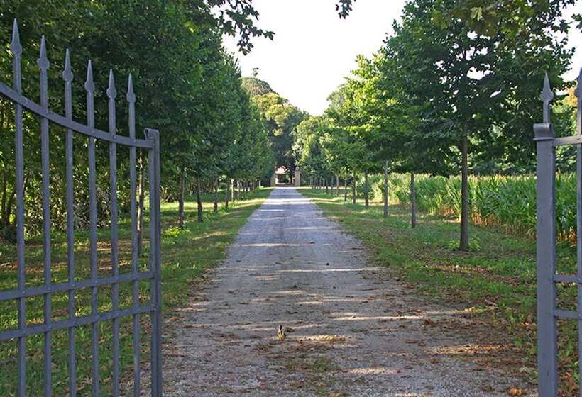 مبيت وإفطار Villa Gradenigo