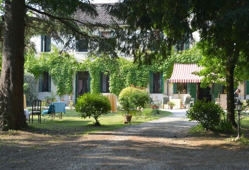 مبيت وإفطار Villa Gradenigo